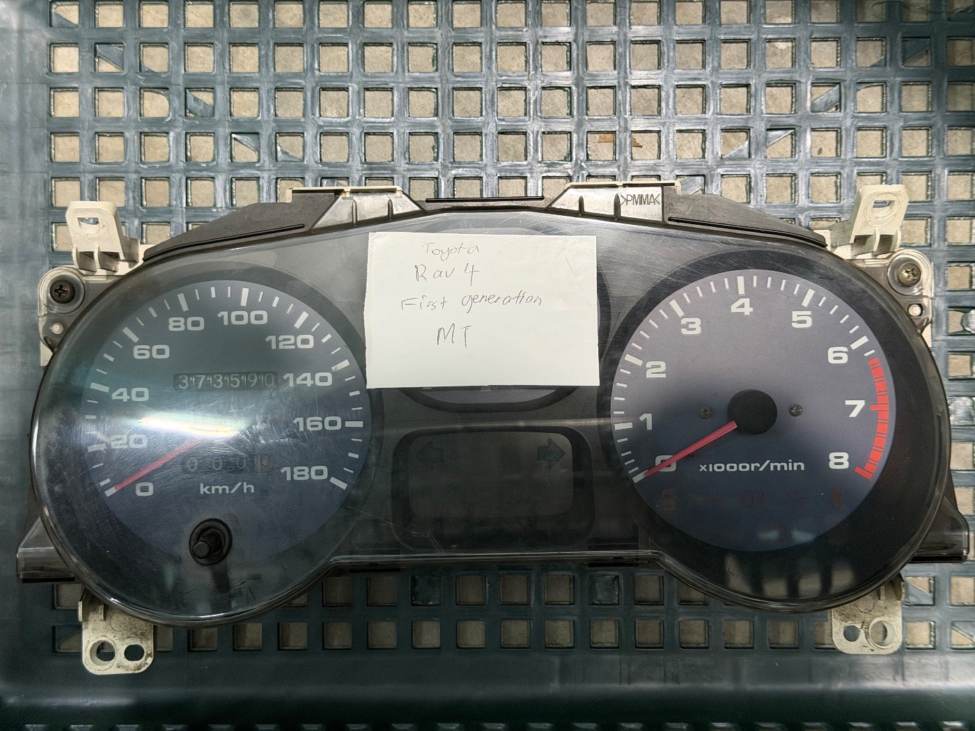 Meter cluster Toyota RAV4 1st Gen MT
