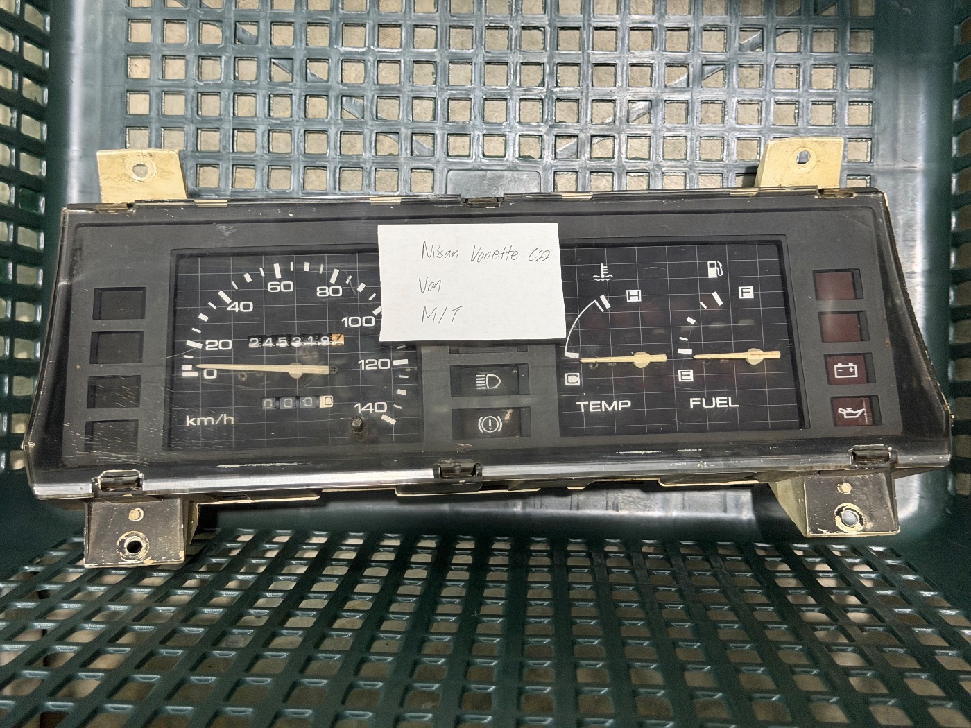 Meter cluster Nissan Vanette C22 Van MT